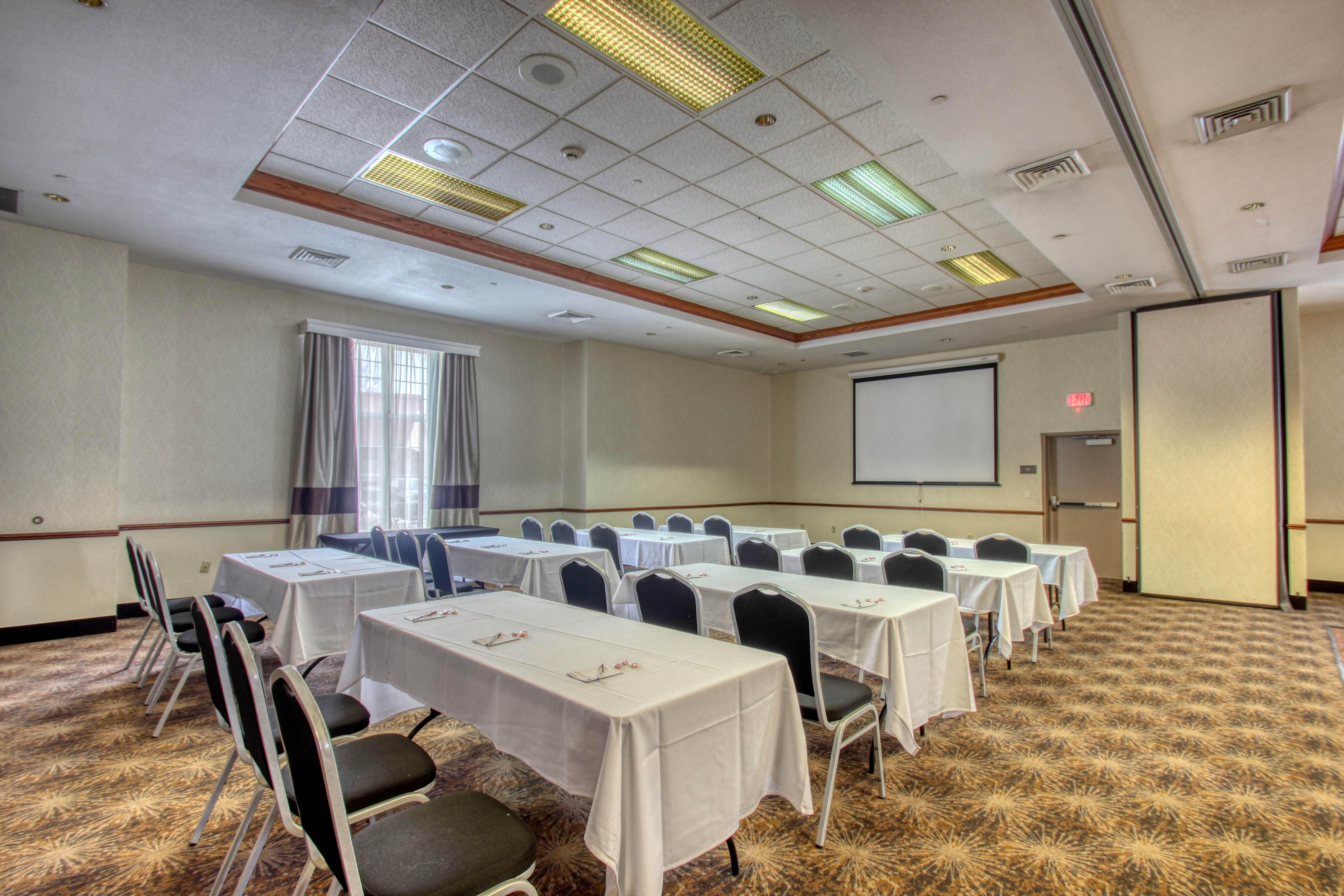 אוק קריק Comfort Suites Milwaukee Airport מראה חיצוני תמונה