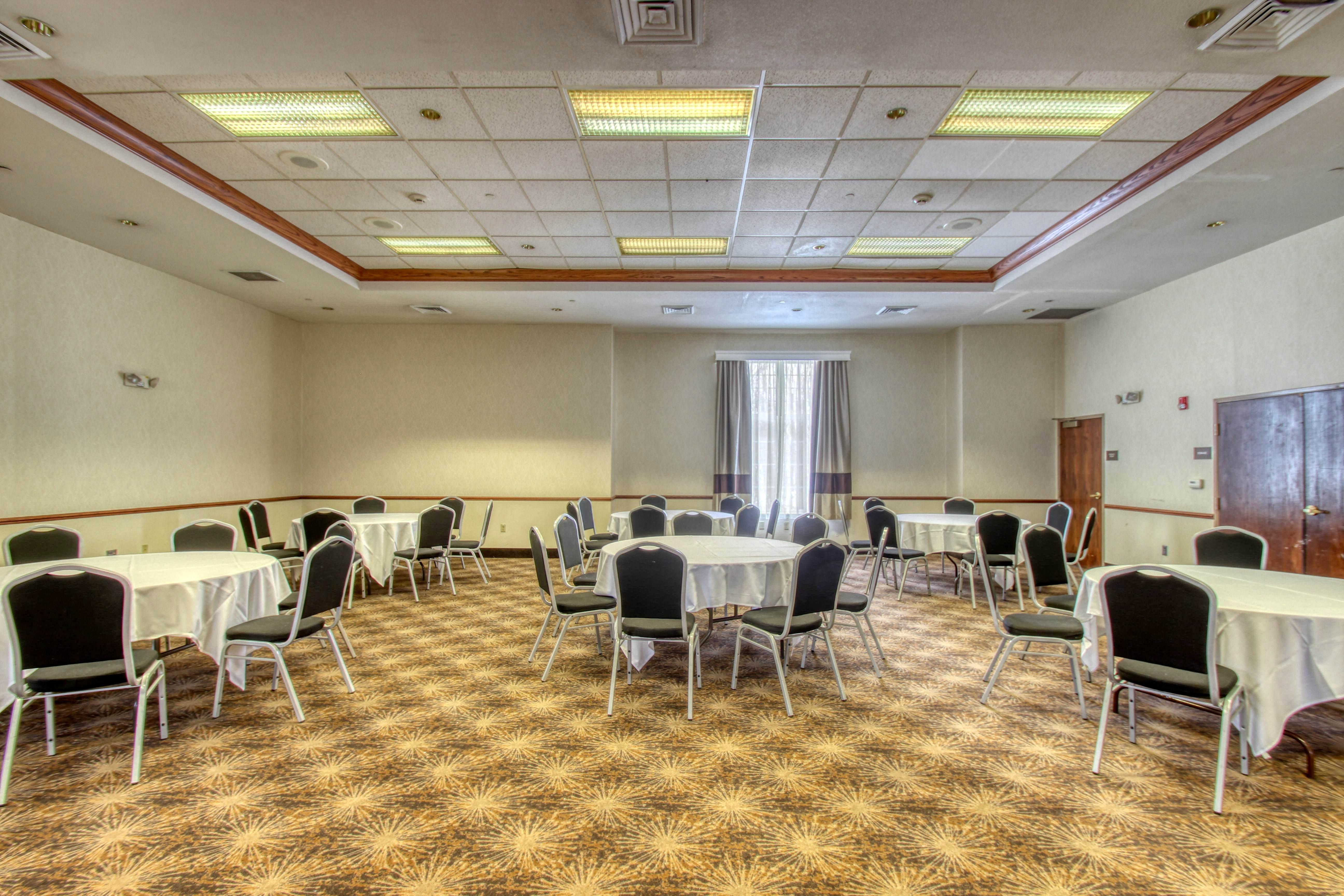 אוק קריק Comfort Suites Milwaukee Airport מראה חיצוני תמונה