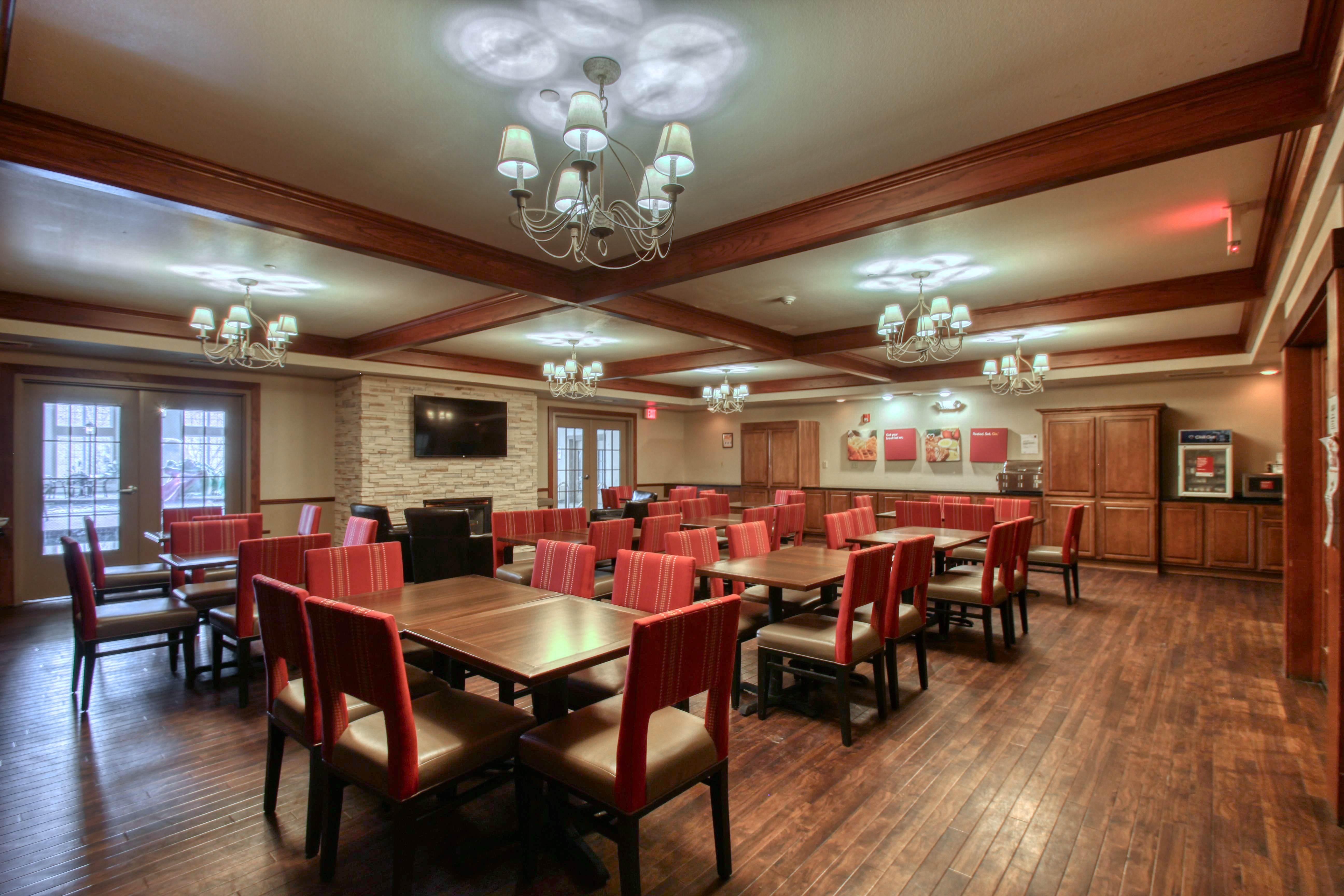 אוק קריק Comfort Suites Milwaukee Airport מראה חיצוני תמונה