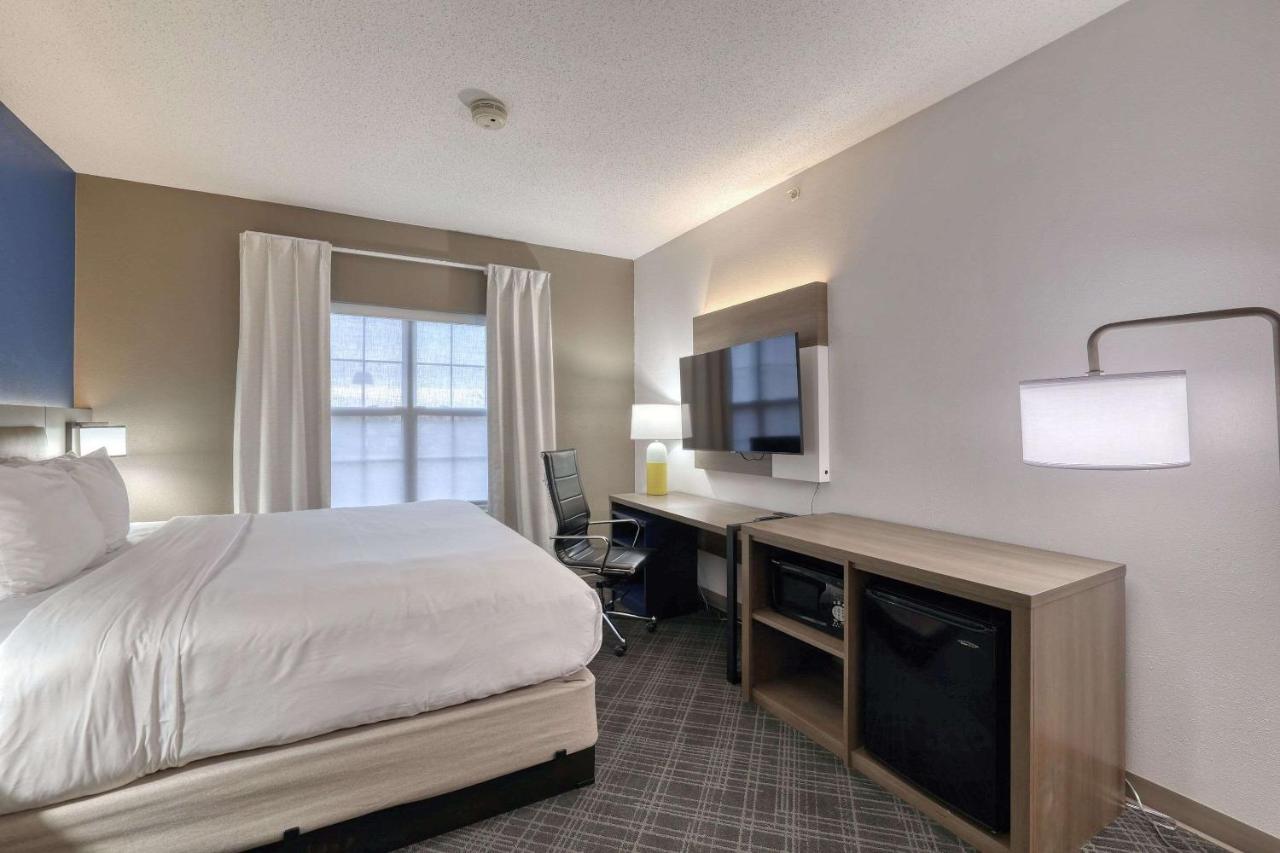 אוק קריק Comfort Suites Milwaukee Airport מראה חיצוני תמונה