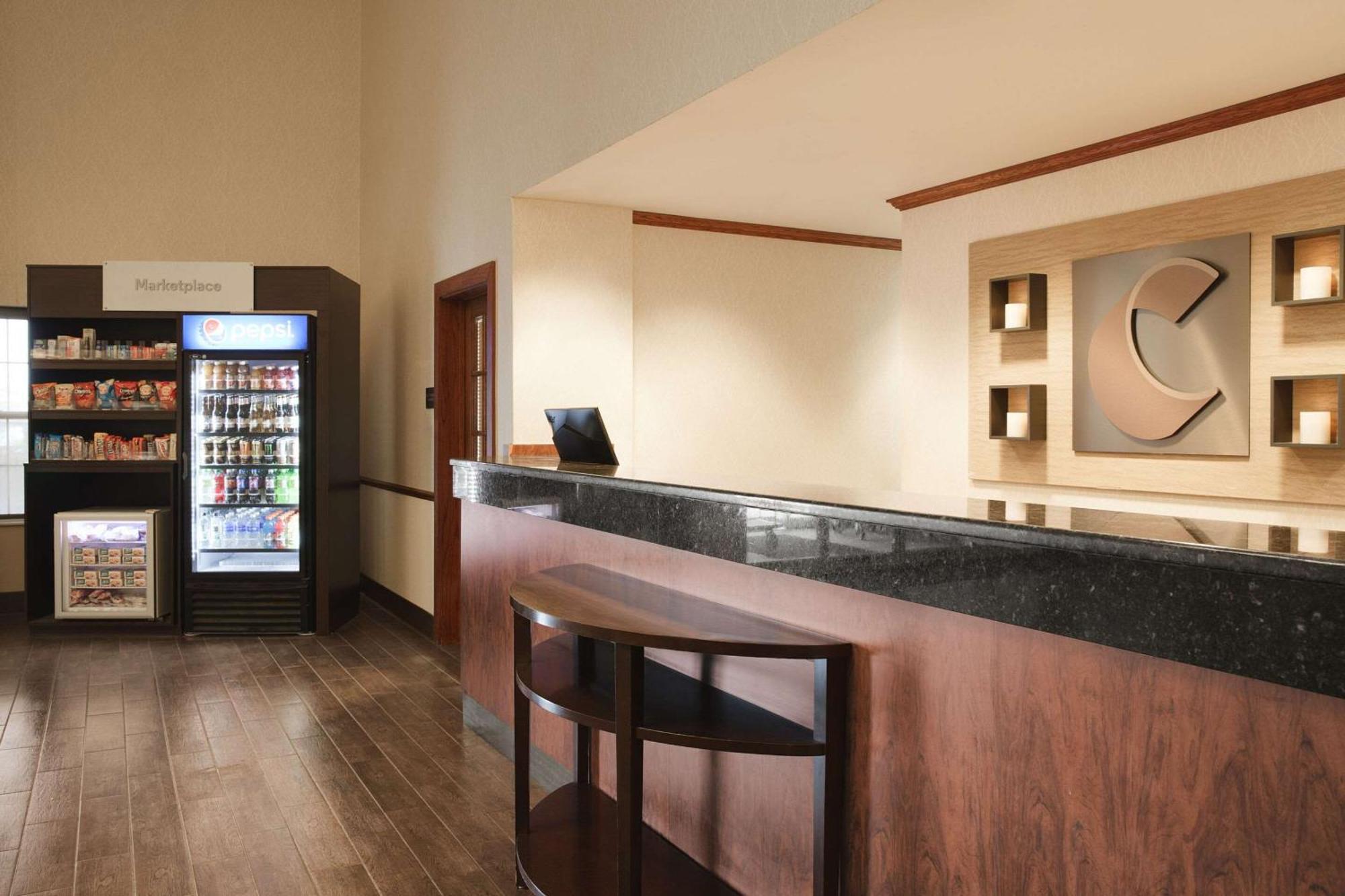 אוק קריק Comfort Suites Milwaukee Airport מראה חיצוני תמונה