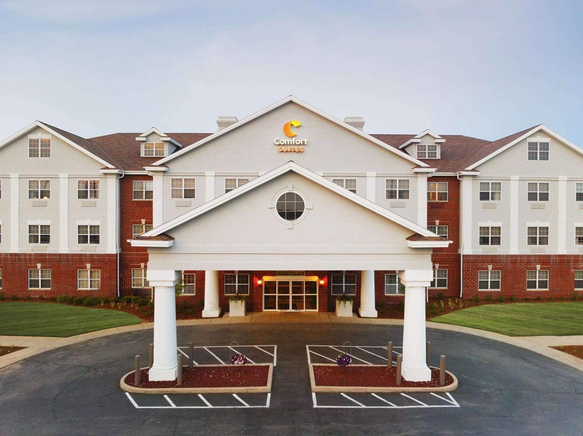 אוק קריק Comfort Suites Milwaukee Airport מראה חיצוני תמונה